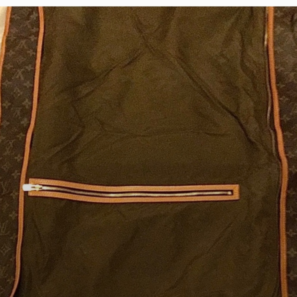 Louis Vuitton Luggage Garment Bag